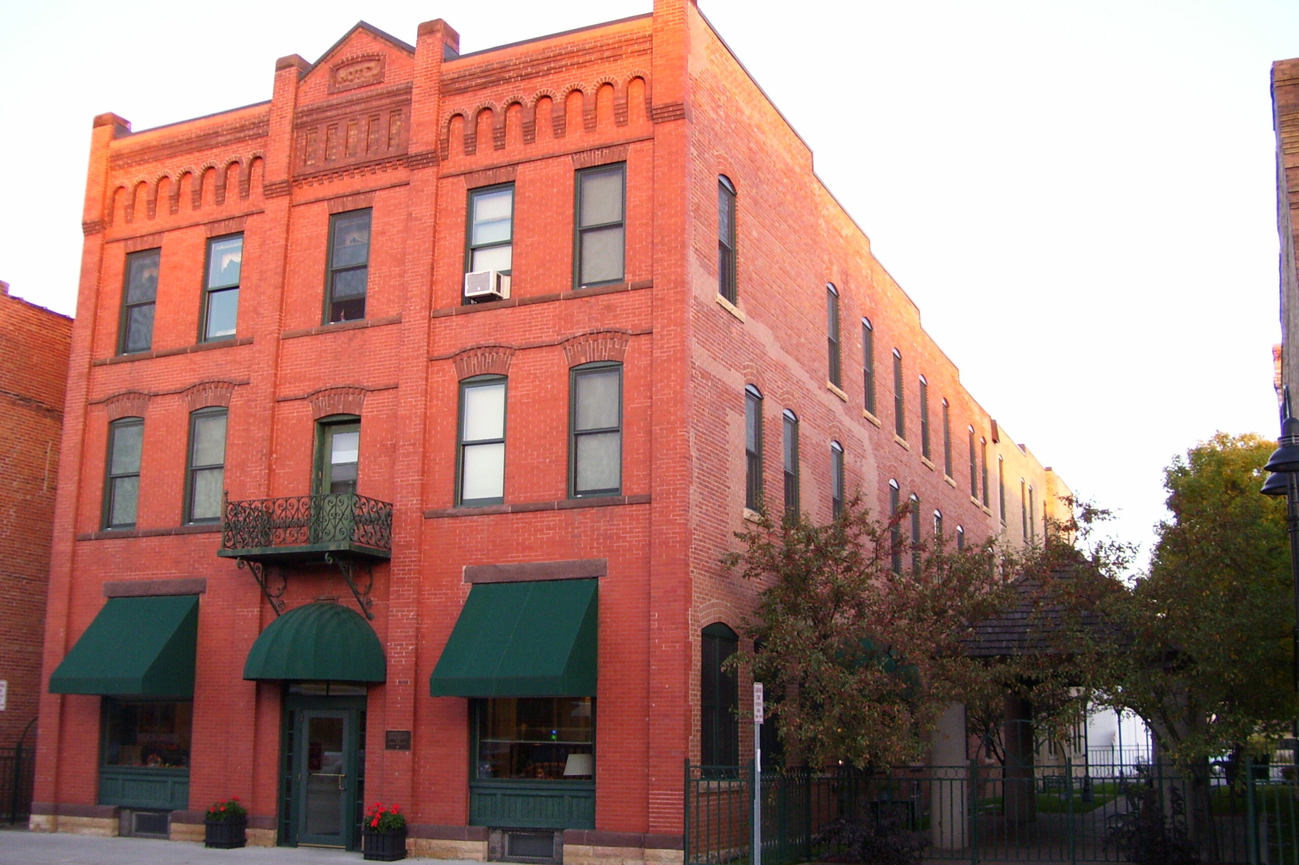 Commercial Apartments Photo Tour